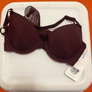 NWT - The T-Shirt Bra: Plum - 32A / Plum